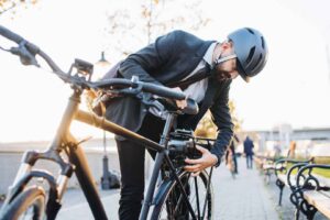 E-Bike Buying Guide: What to Look For In an Electric Bike