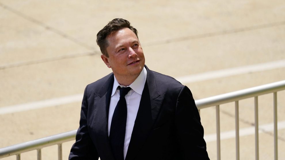 $15 Billion Record Set By Elon Musk Share Selling Spree