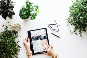 Ecommerce Mini Guide: The Basics of Starting an Online Shopping Boutique  