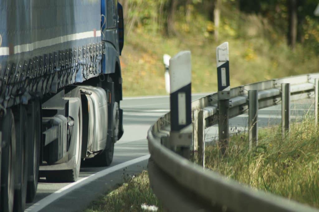 Truck Accidents Are On The Rise: See How To Protect Yourself