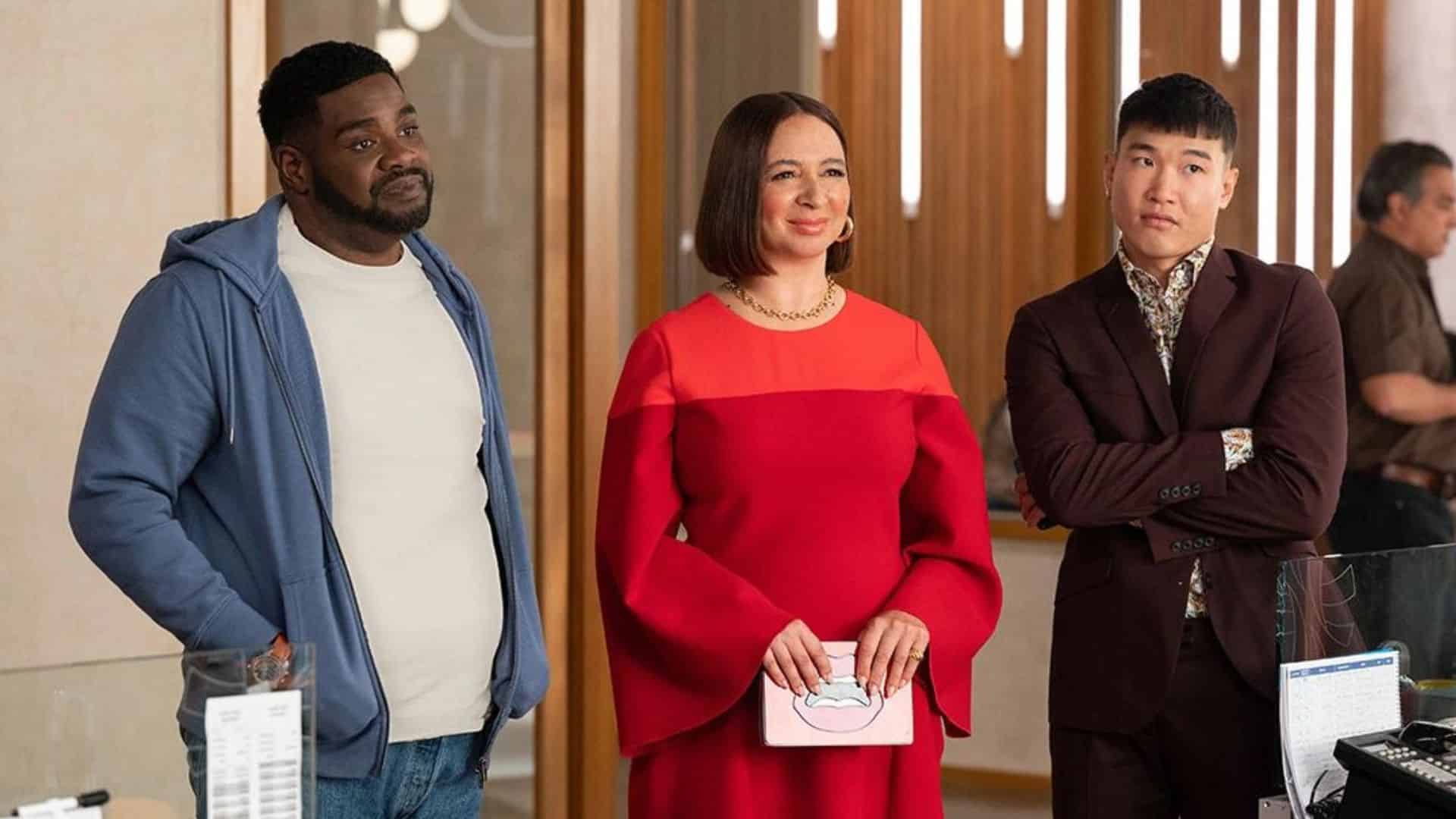 ‘Loot’ Review: Maya Rudolph At Her Best In This Timeless Comedy