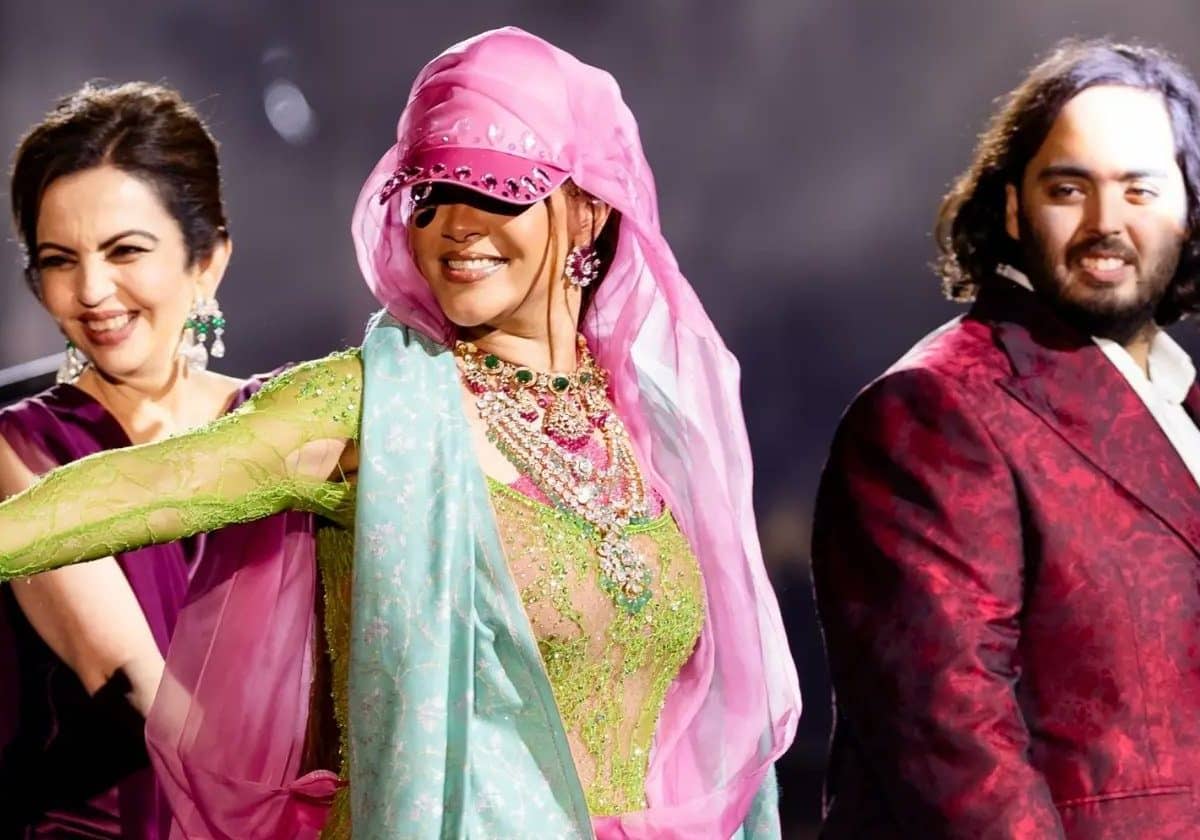 Rihanna Performs In India For The Wedding Party Of Son Of Asia's Richest Man