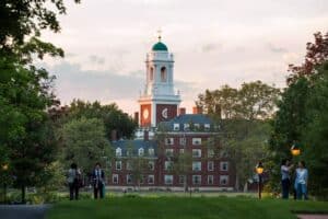 Students Drop Harvard Plans Amid Controversies, Universities Says 17% Drop