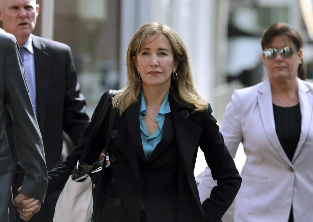 Felicity Huffman To Return To Acting After College Admission Fraud