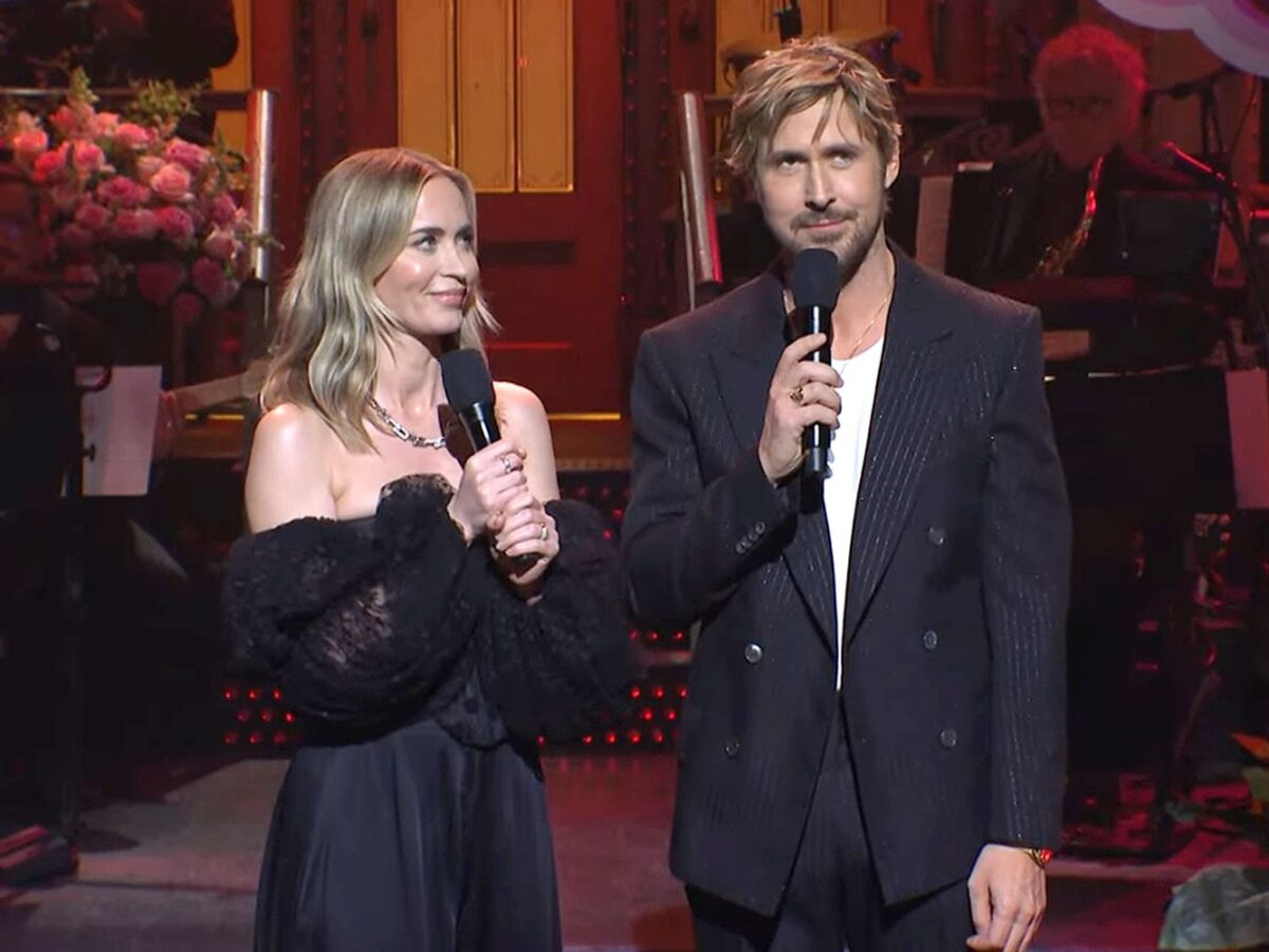Taylor Swift Says Ryan Gosling And Emily Blunt's 'SNL' Monologue is 'Everything'