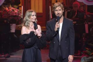 Taylor Swift Says Ryan Gosling And Emily Blunt's 'SNL' Monologue is 'Everything'