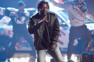 Kendrick Lamar Disses Drake For The Second Time In A Week With "6:16 in LA."
